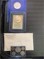 Commemorative Coins & Mint Set.