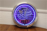 Creative Outdoor Blue Moon Motel Neon Clock