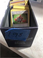 BOX POKEMON CARDS
