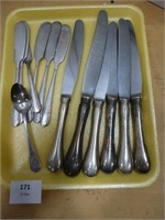 Knives - 6 Dinner Sterling / Butter