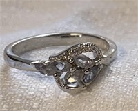 Sterling Silver Ring w/  Sapphire Gemstones Sz 7