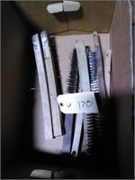 Box of 7 Wire brushes