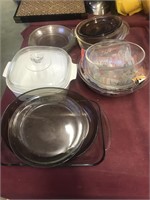 Group of baking dishes