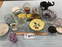 ASSORTMENT OF GLASSWARE