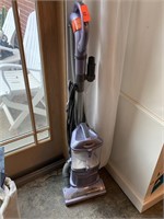 SHARK VACUUM CLEANER (ATTACHMENTS IS UPSTAIRS)