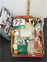 Lot of miscellaneous Christmas items
