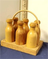Wooden six pack bottle carrier with bottles