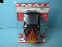 Unused auto darkening welding helmet