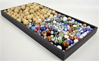 ASSORTED VINTAGE GLASS & CLAY MARBLES