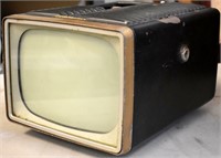RCA-VICTOR PORTABLE TELEVISION