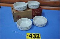 Longaberger Pottery 4 Pack of Stackable Bowls