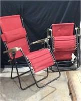 2 Red Folding Chaise Chairs K9C