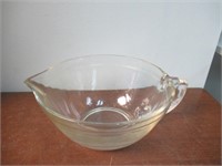 Glass Mixing Bowl with Spout