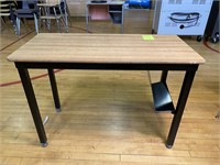3.5ft table/ desk