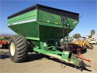 BRENT 674 Pull PTO Bankout Cart