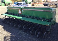 GREAT PLAINS Solid Stand 1500 15' Grain Drill