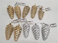 10PC HOLIDAYTIME PINE CONE ORNAMENTS