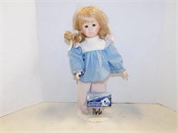 1993 Heritage Mint Doll 15