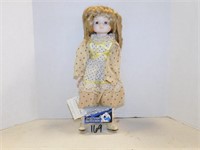 Heritage Mint LTD Collector Doll 15