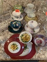 LG LOT OF CUPS AND SAUCERS / PLATES & MISC