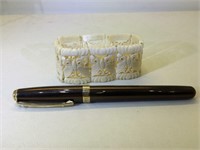 Vintage Sheaffers Fountain Pen and Carved Bone