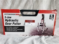 3 jaw hydraulic gear puler