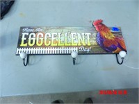 COAT RACK EGGCELLENT