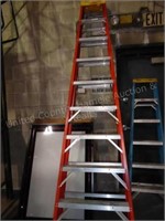 10 ft Werner fiberglass step ladder