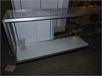 6' glass lighted display case