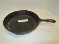 WAGNER WARE 10 INCH CAST IRON SKILLET