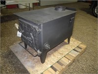 Wood burning stove w/ blower, 33" Lx22" W x 26'L