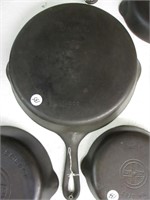 #8 Wagner Ware Cast Iron Skillet