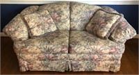 Broyhill Floral Upholstered Loveseat