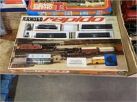 Arnold Rapido N Gauge Train Set (Germany)