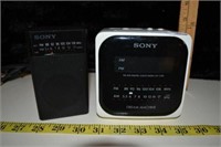 2 Sony working radios
