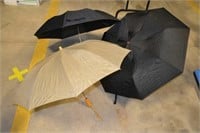 3 quality umbrella's