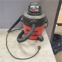 4 Gal Shop Vac Working