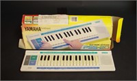 Yamaha Portasound Electronic Keyboard PSS-20