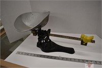 B.S.& M. Co. Hardware Scale With Cast Iron Bird