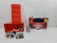 Boîte de rangement Lego /Jeu Scrabble