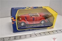 Motor Max 1/24 Scale 1934 Ford Convertible