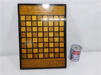 Plateau de jeu d'échec en bois par étudiant 1977