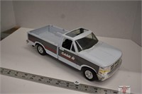 ERTL 1/18 Scale Case Pickup Truck
