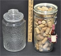 2 glass canisters lot - info