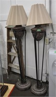 Pair of matching floor lamps - tested