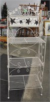 Metal baker's rack/shelf - info