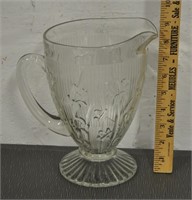 Vintage Jeanette glass pitcher - info