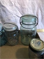 Vintage Jars in various sizes (5)