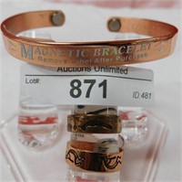 METALLIC COPPER BRACELET & 2 COPPER RINGS