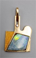 14 KT YELLOW GOLD, DIAMOND AND OPAL SET PENDANT